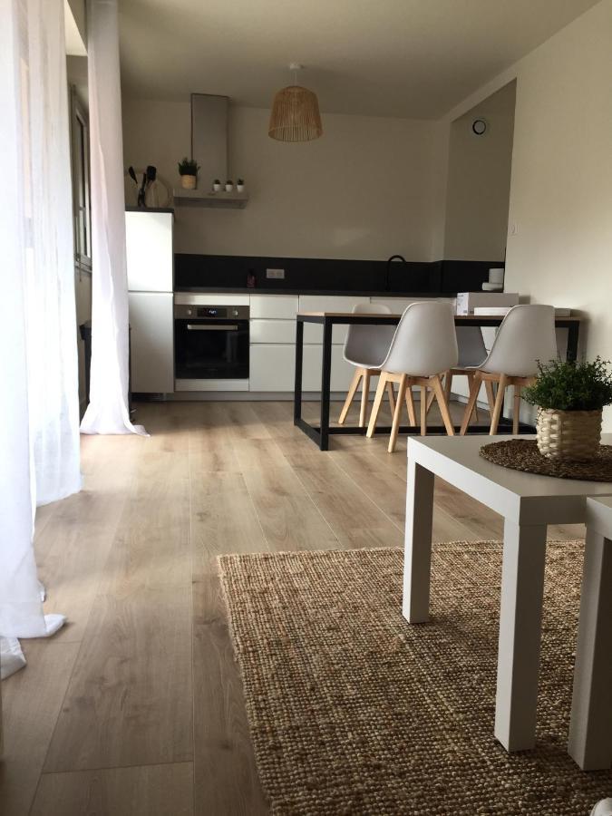 Apartment Hyper Centre - 2 Pieces Confort - Terrasse - Ascenseur - Cabourg