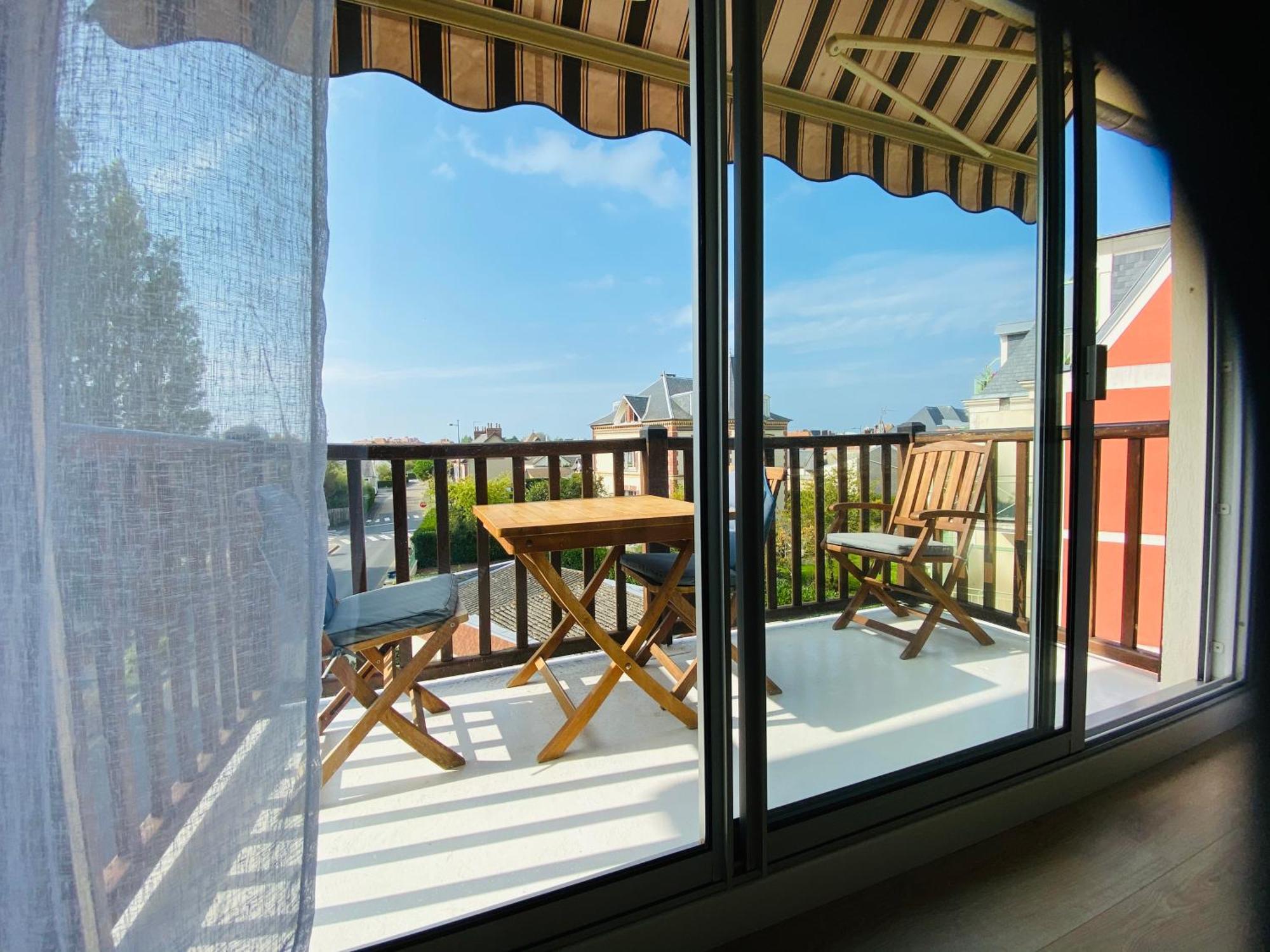 Apartment Hyper Centre - 2 Pieces Confort - Terrasse - Ascenseur - *